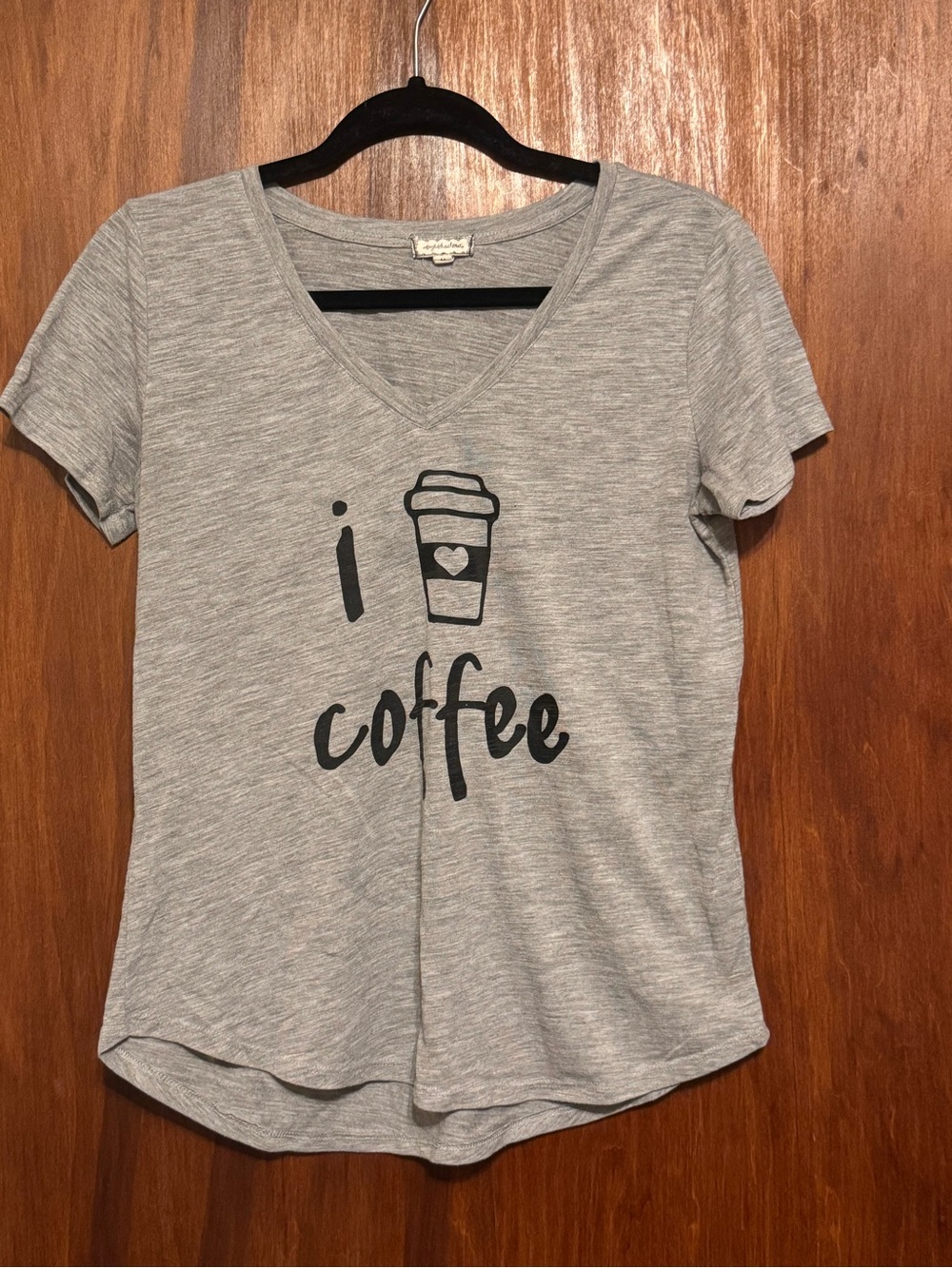 I Love Coffee Graphic V Neck T Shirt Size Medium